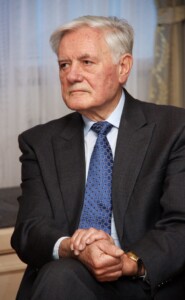 Valdas Adamkus. 2011 m.