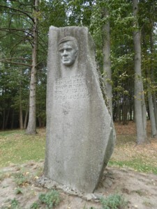 Paminklas Rumšiškėse. 2023 m.