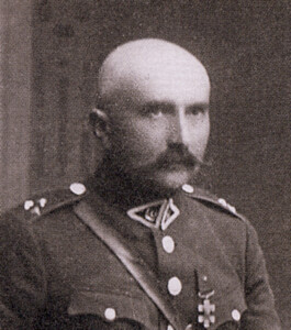 Karininkas Sergijus Fanstilis