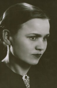 Salomėja Nėris. 1939 m.