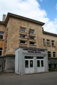 Kauno Motiejaus Valančiaus mokykla-darželis (Kranto 5-oji g. 7). 2013 m.